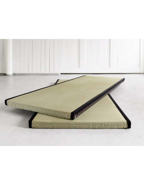 Tatami Mats with traditional compressed rice straw fillings.